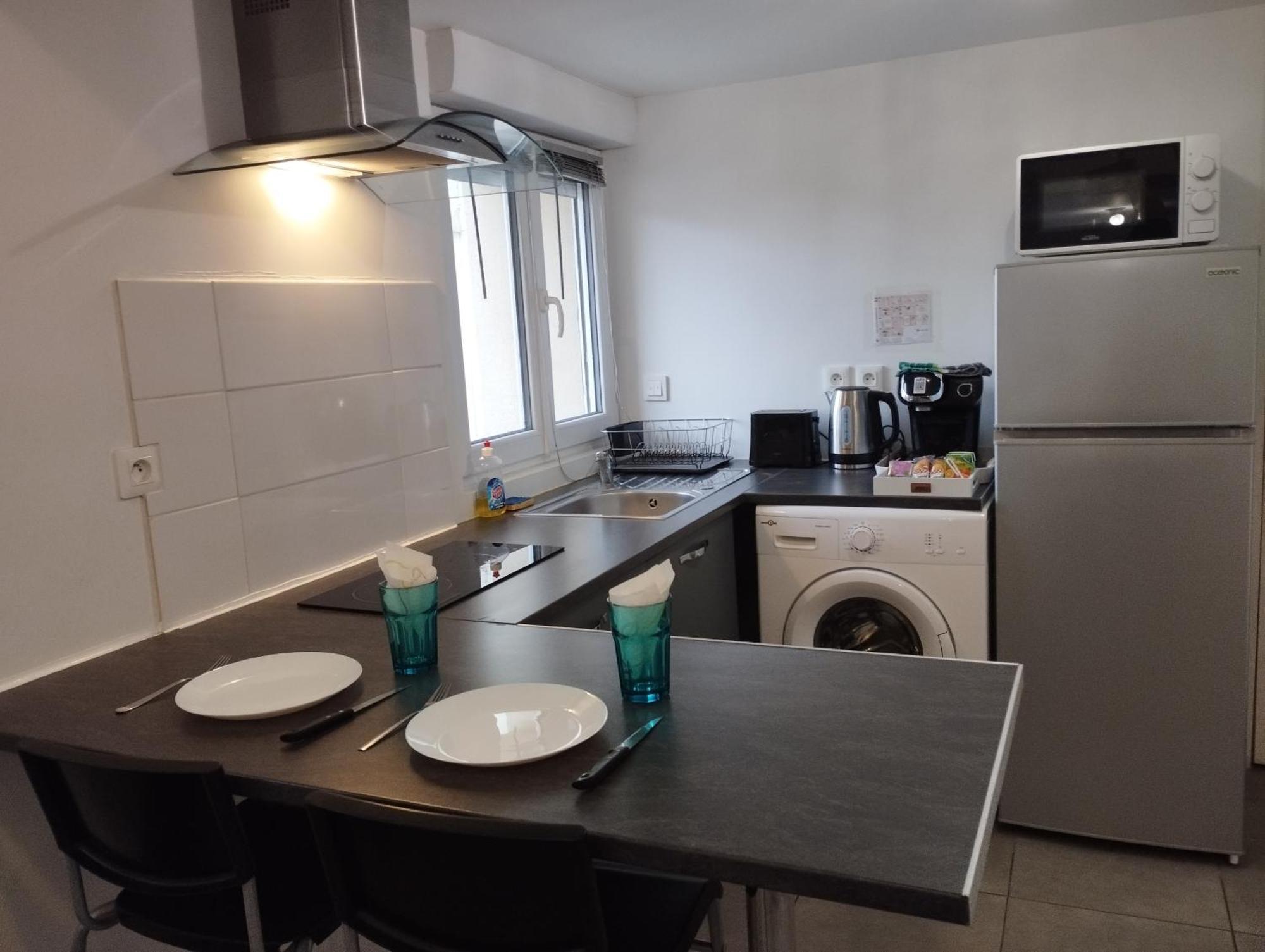 Appartement 1, Jardin, Collation, 5 Min De L'Aeroport Cdg Le Mesnil-Amelot Luaran gambar